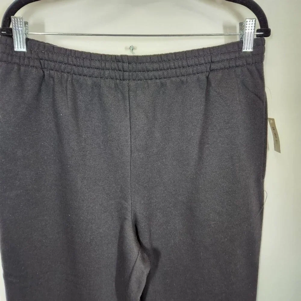 NWT Ama zon Essentials Men's Closed Bottom Fleece Sweatpants in Black Size Large